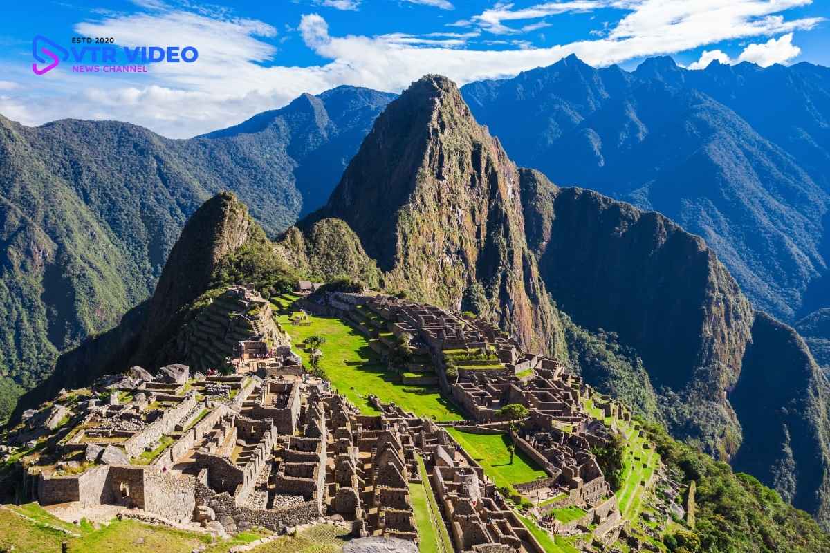 Machu Picchu, Peru: Ancient Wonder